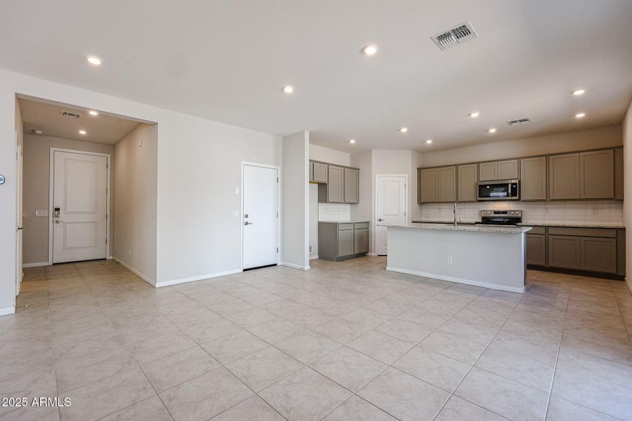 07_Lot-167_Home-for-Sale_Superstition-Vi