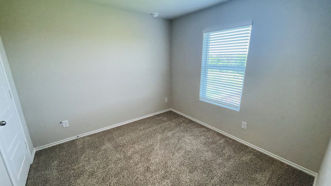 Spacious, unfurnished interior of a new home in Sunnycreek, Crowley (Image 19).