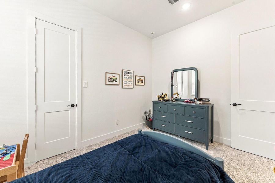Furnished interior view inside a new home in , Conroe (Image 37).