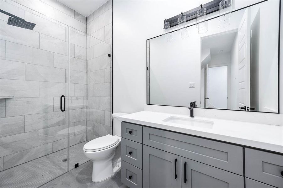 Beautiful secondary bathroom on the first floor.