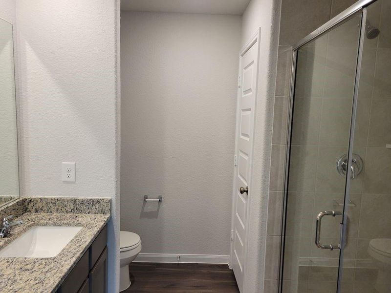 Furnished interior view inside a new home in River's Edge, Conroe (Image 9). Furnished interior view inside a new home in River's Edge, Conroe (Image 9).