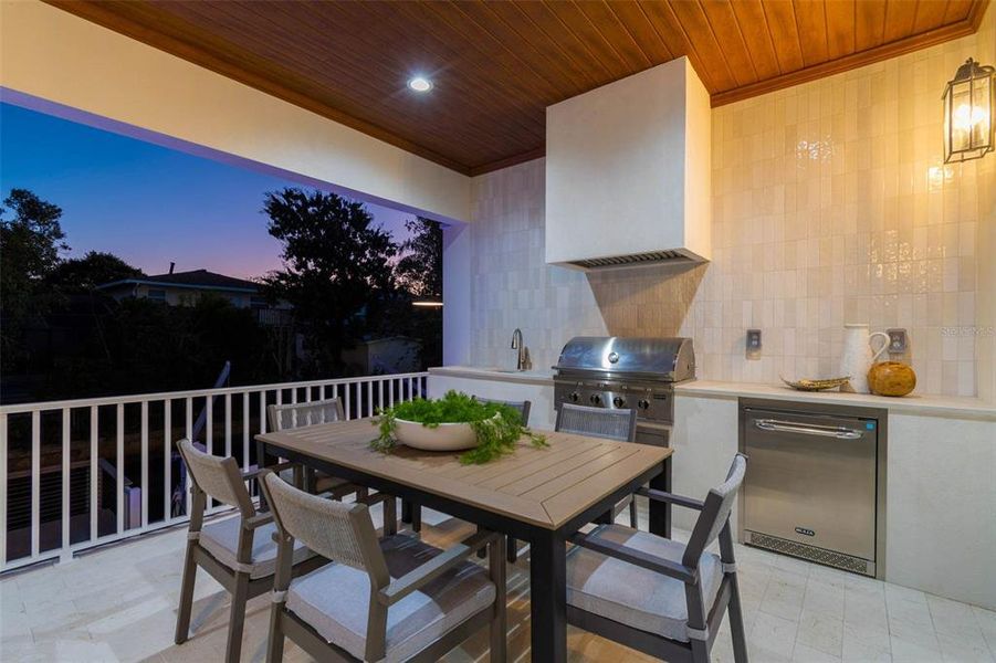 Exterior details and patio area of a home in , Tampa (Image 39).