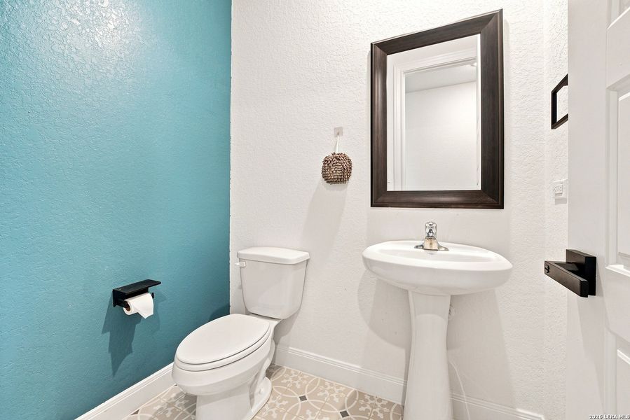 Furnished interior view inside a new home in Everly Estates, San Antonio (Image 33). Furnished interior view inside a new home in Everly Estates, San Antonio (Image 33).