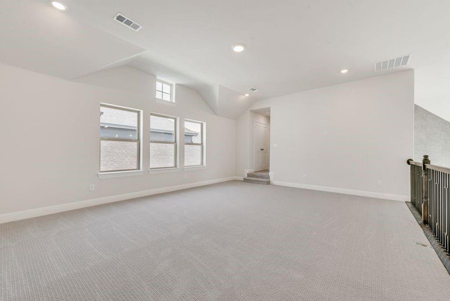 Spacious, unfurnished interior of a new home in , Wylie (Image 17).