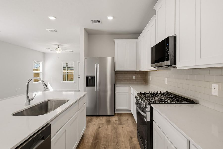 Furnished interior view inside a new home in Laurel Farms, Brookshire (Image 7).