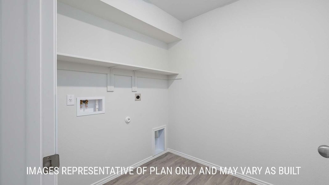 Spacious, unfurnished interior of a new home in Pecan Creek, Temple (Image 21). Spacious, unfurnished interior of a new home in Pecan Creek, Temple (Image 21).