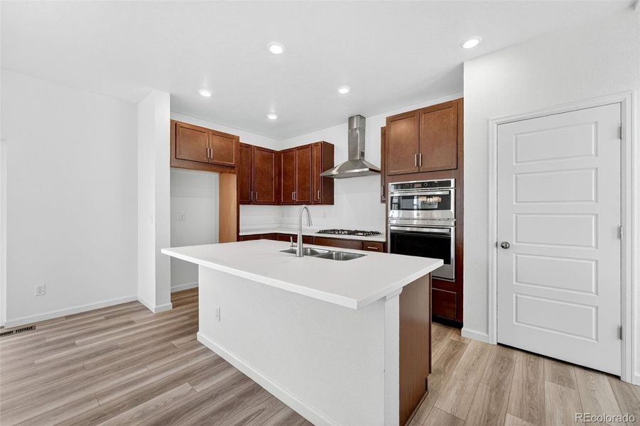 23752 E 33rd Place ~ Ready Now