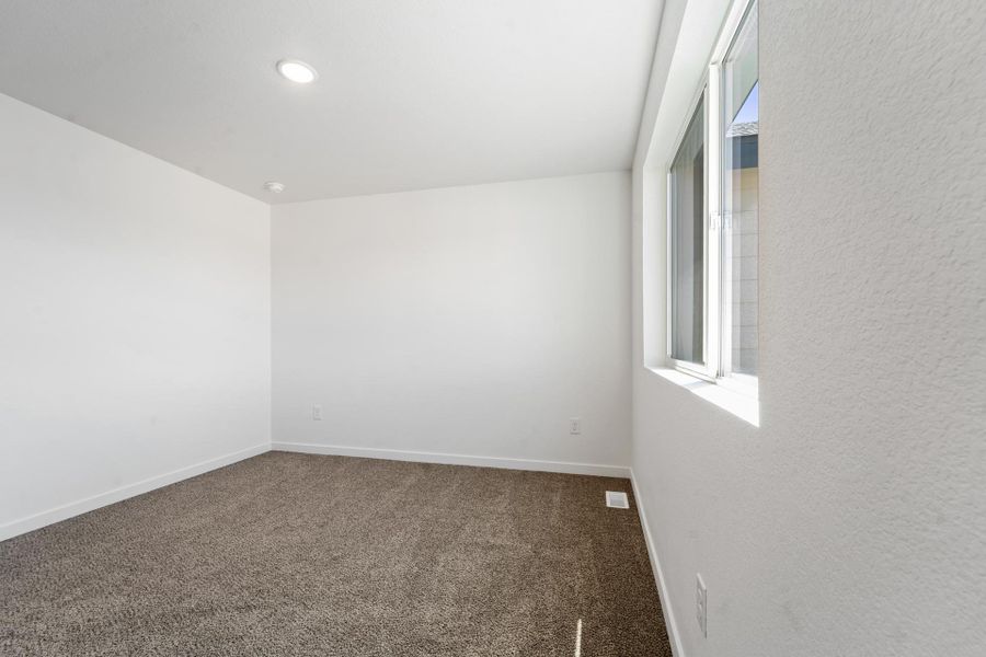 Spacious, unfurnished interior of a new home in Conestoga, Ault (Image 14).