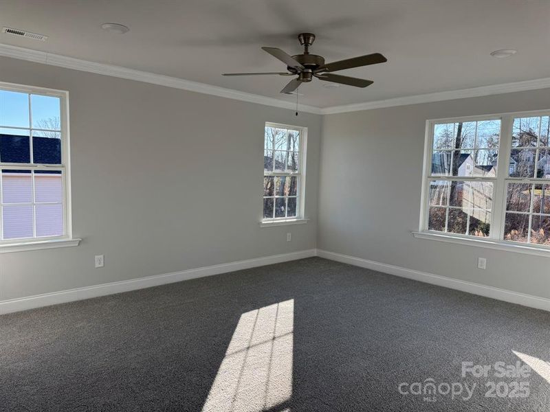 Spacious, unfurnished interior of a new home in Northlake, Statesville (Image 16).