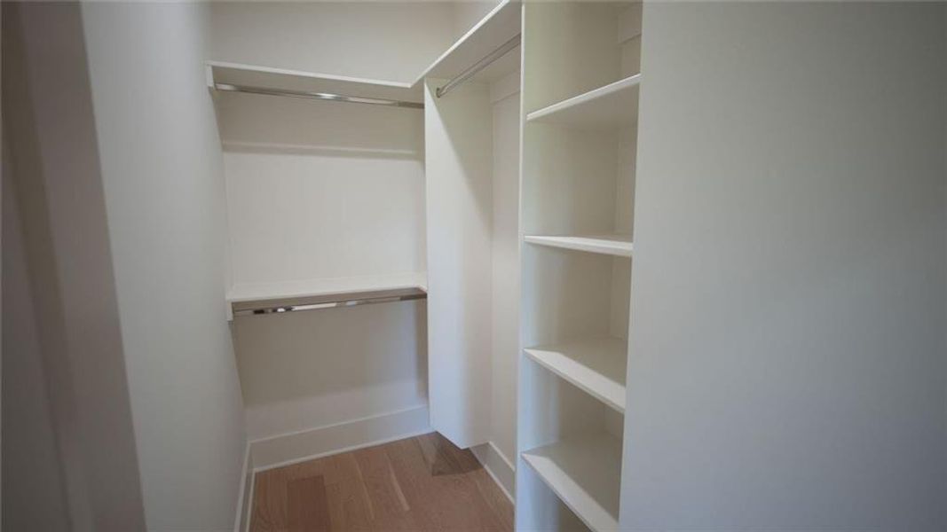 Spacious, unfurnished interior of a new home in , Flowery Branch (Image 57).