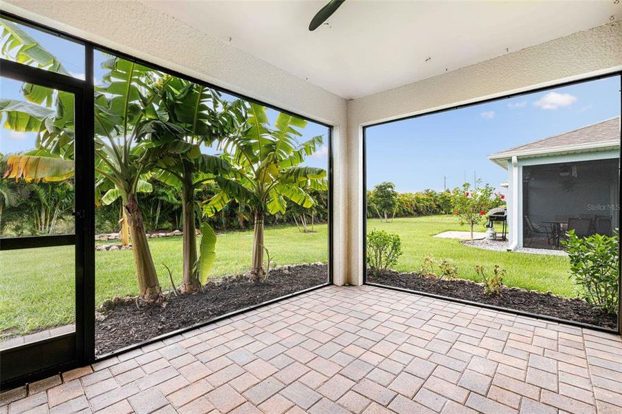 Exterior details and patio area of a home in , North Fort Myers (Image 4).