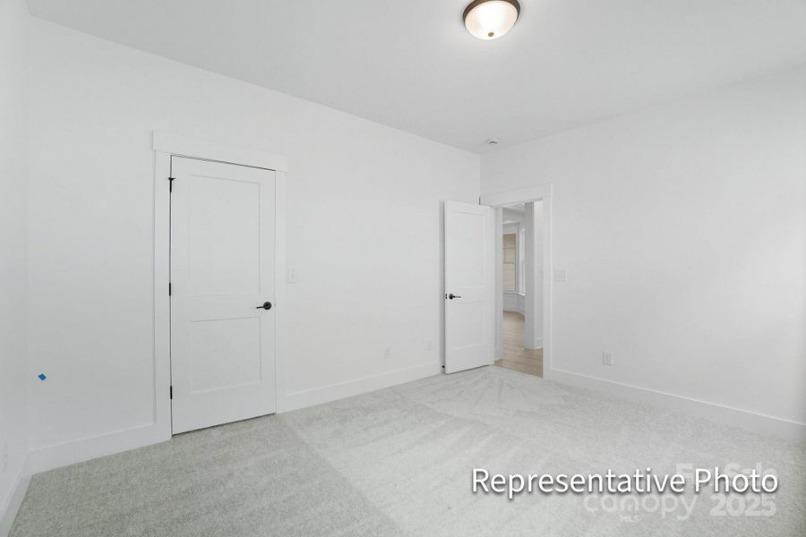 Spacious, unfurnished interior of a new home in Harmony, Harrisburg (Image 33).
