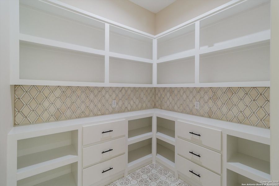 Image 33 of a home in . Image 33 of a home in .