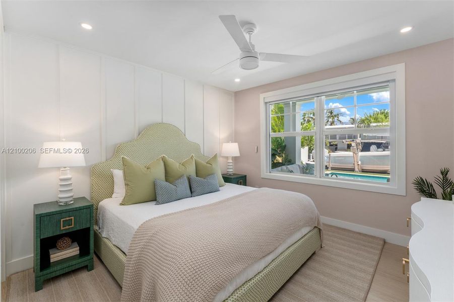 Furnished interior view inside a new home in , Tavernier (Image 56).