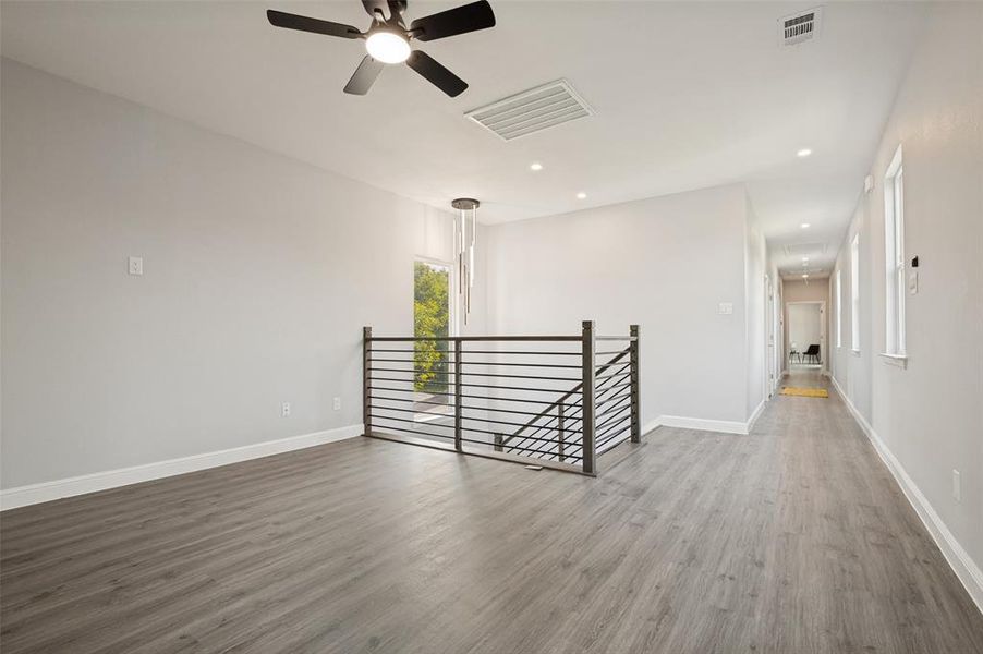 Spacious, unfurnished interior of a new home in , Cockrell Hill (Image 19).