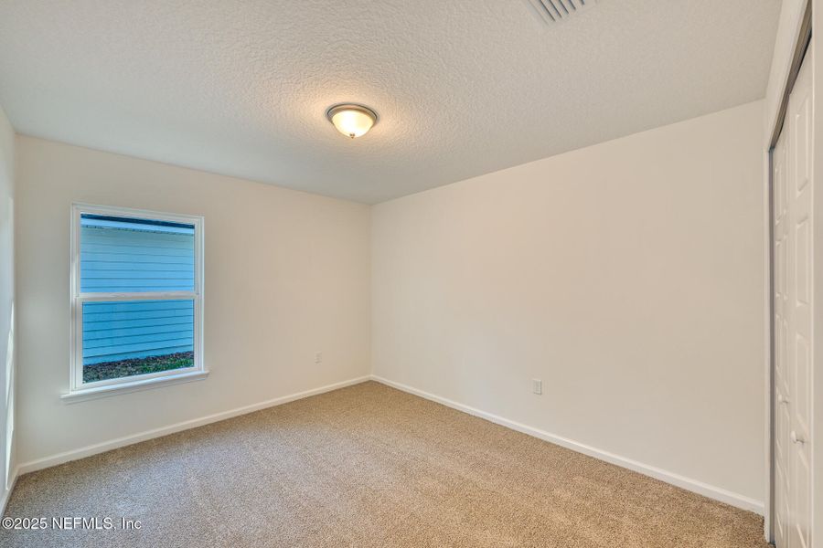 Spacious, unfurnished interior of a new home in , Jacksonville (Image 21).