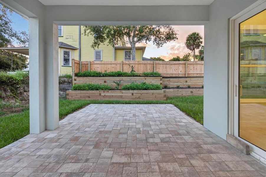 Exterior details and patio area of a home in , Tarpon Springs (Image 29).