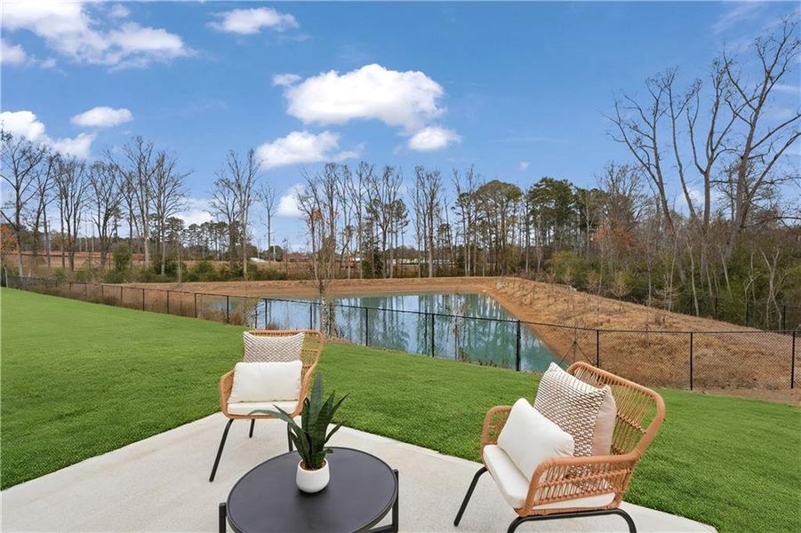 Community amenities in Crossvine Village, LaGrange (Image 27).