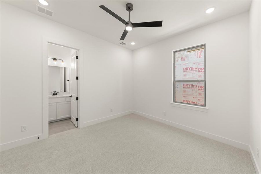 Spacious, unfurnished interior of a new home in Lakewood at Brookhollow – 60′, Prosper (Image 23). Spacious, unfurnished interior of a new home in Lakewood at Brookhollow – 60′, Prosper (Image 23).