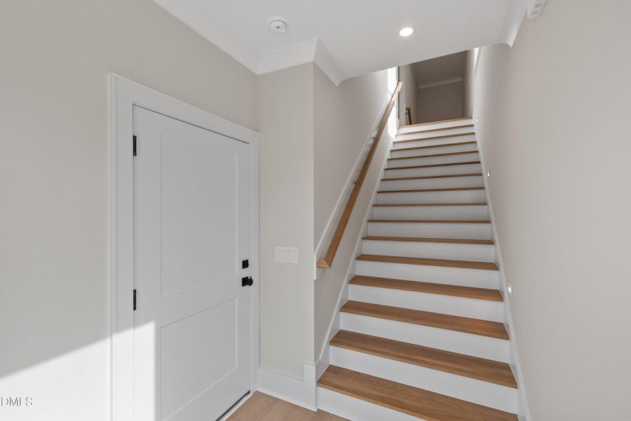 10-223 S West St _1579 10-223 S West St _1579