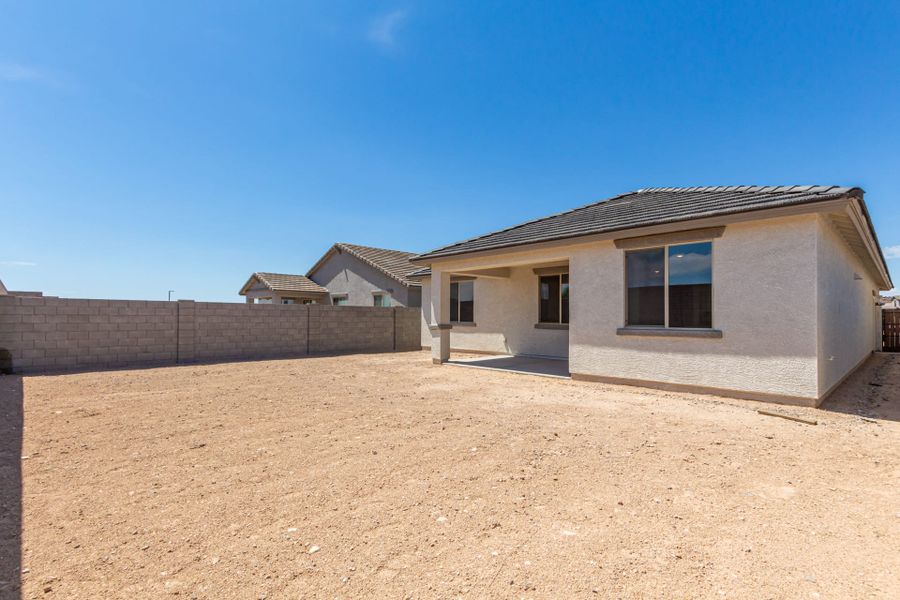 Lot 32 | Large Backyard with Covered Pation | Falcon | El Cidro | Goodyear, AZ | Landsea Homes