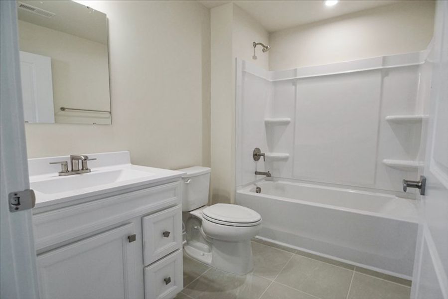 Furnished interior view inside a new home in Claiborne Ridge, Landrum (Image 8). Furnished interior view inside a new home in Claiborne Ridge, Landrum (Image 8).