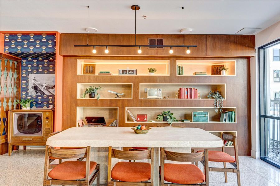 Community amenities in , Austin (Image 21).