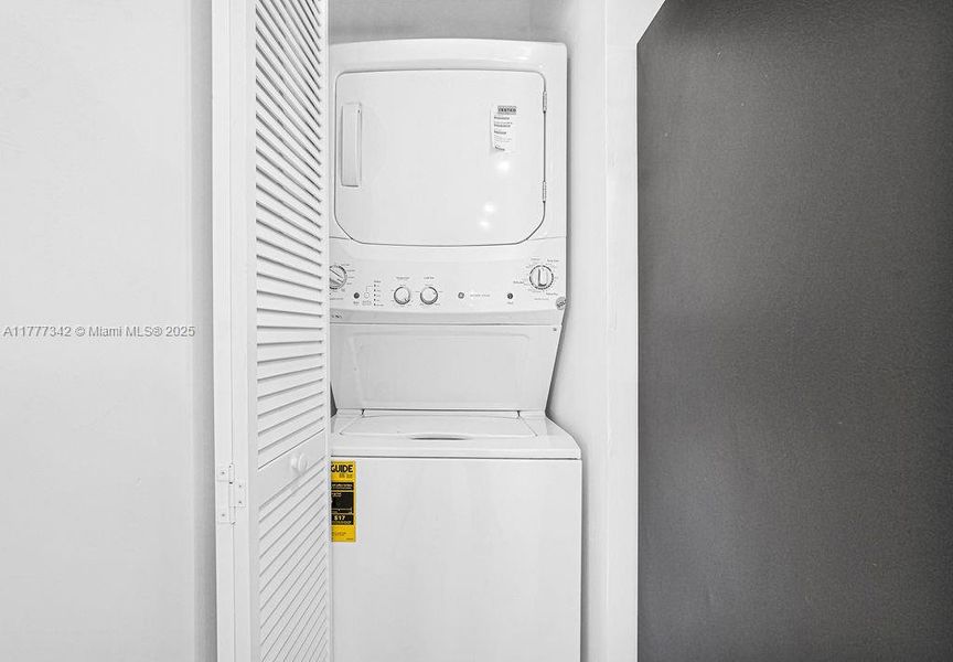 Image 41 of a home in . Image 41 of a home in .