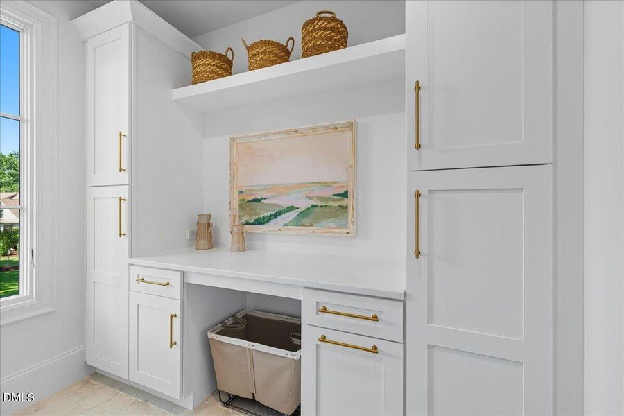 077-1216 Barcroft Pl