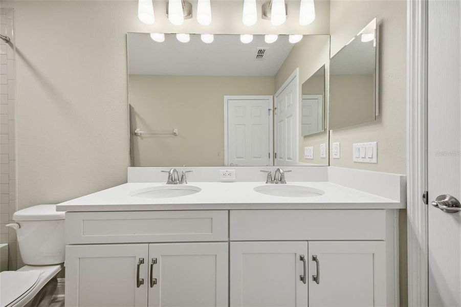 Image 78 of a home in Whispering Oaks Preserve. Image 78 of a home in Whispering Oaks Preserve.