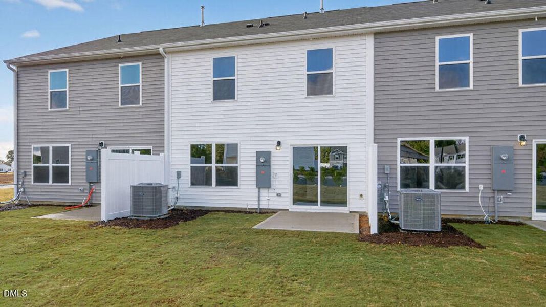 honeycutt-oaks-lot-206-001