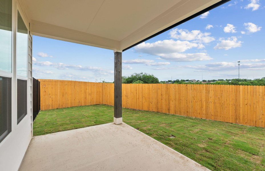 Exterior details and patio area of a home in Cameron Place, Austin (Image 18).