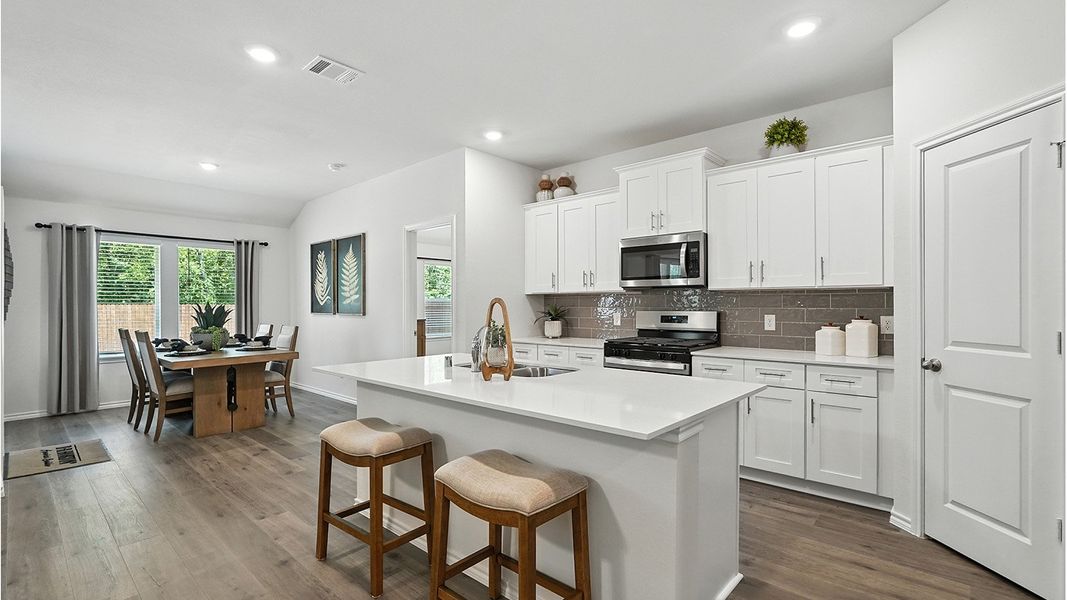 Representative furnished interior of a home built from the Huntsville by D.R. Horton in The Reserve at Timber Creek, Lindale (Image 15).