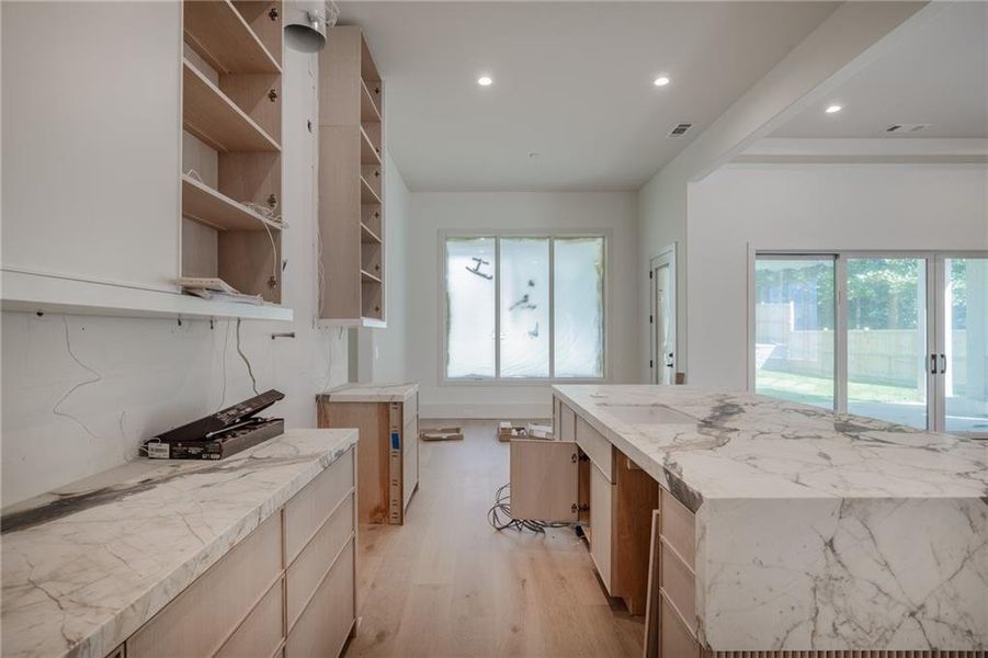 Image 20 of a home in .