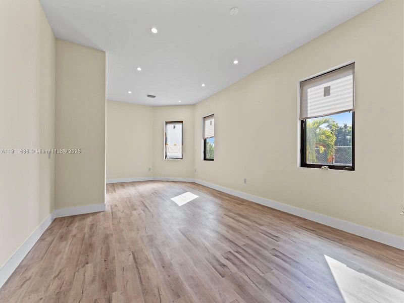 Spacious, unfurnished interior of a new home in , Goulds (Image 33). Spacious, unfurnished interior of a new home in , Goulds (Image 33).