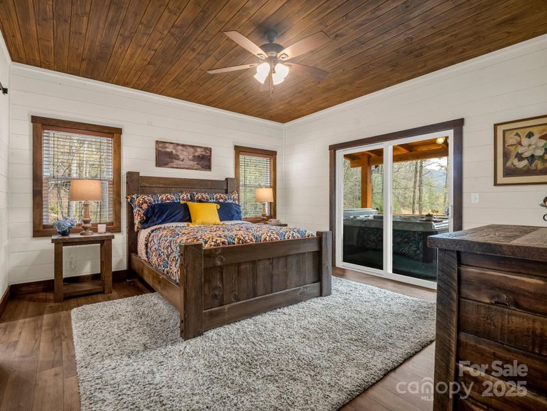 Furnished interior view inside a new home in , Hendersonville (Image 14).