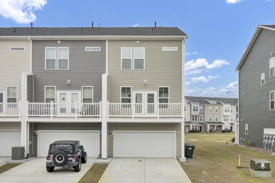 Exterior details and patio area of a home in , Moncks Corner (Image 23).