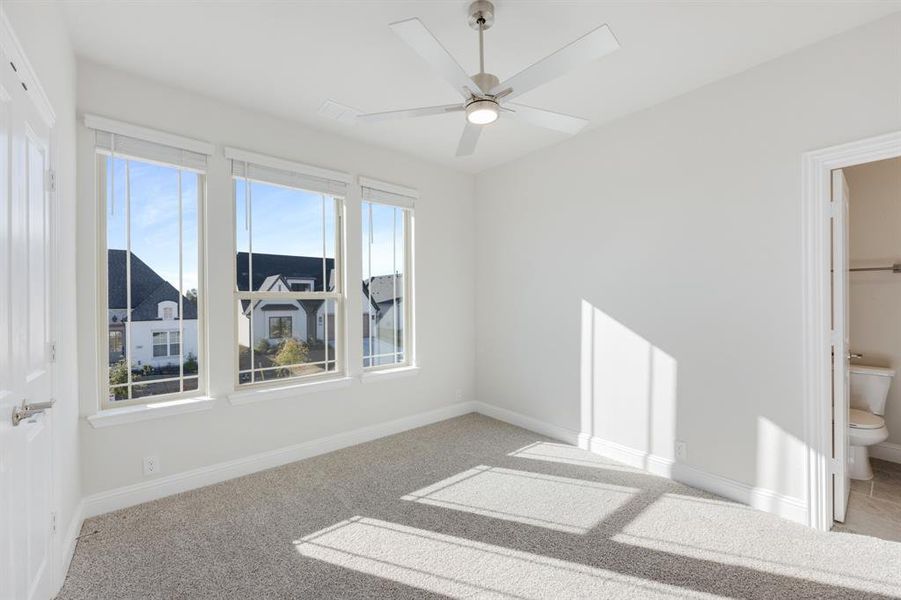 Spacious, unfurnished interior of a new home in The Lakes at Parks of Aledo, Aledo (Image 22).