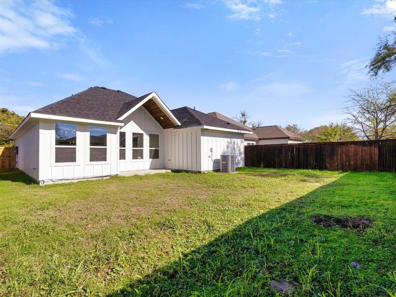 Exterior details and patio area of a home in , Fort Worth (Image 3).
