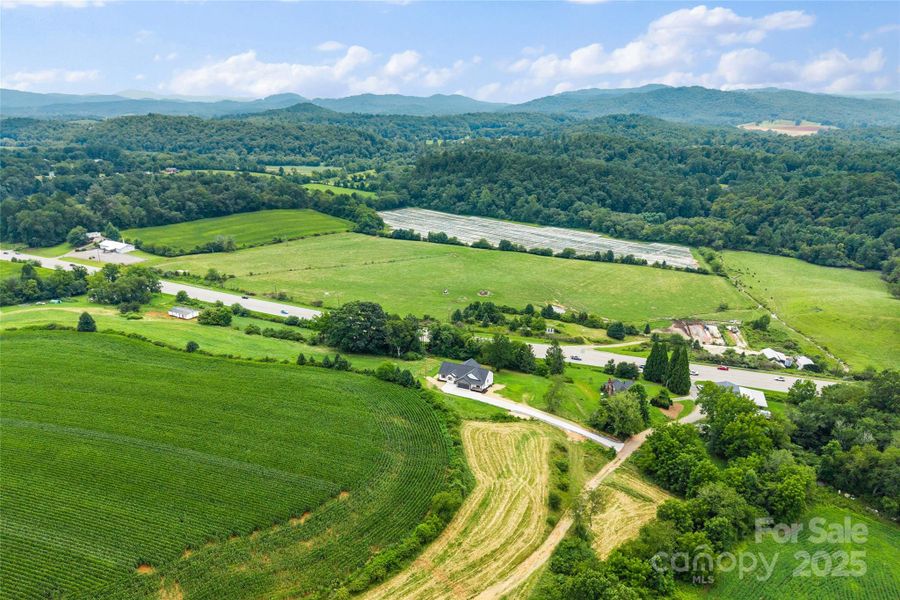 Image 36 of a home in .