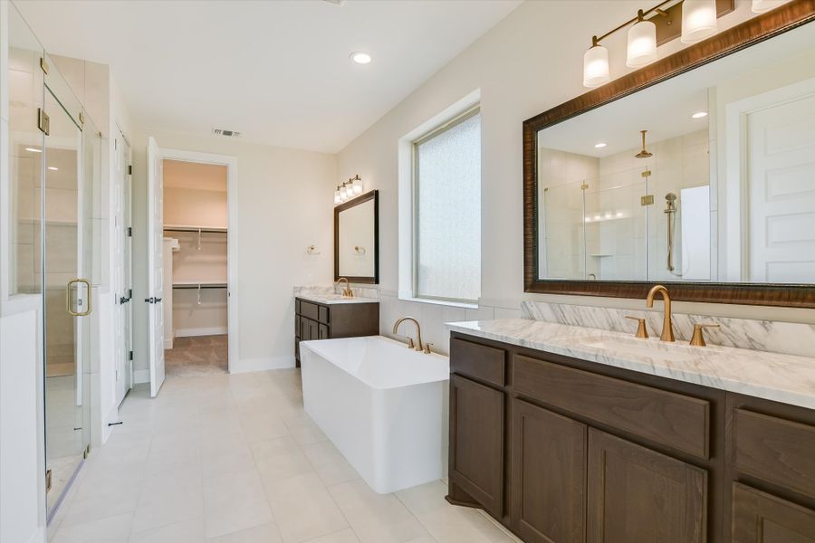 Representative furnished interior of a home built from the Avalon by Giddens Homes in Scofield Farms Estates, Georgetown (Image 129).