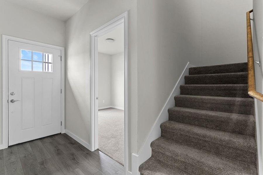 Spacious, unfurnished interior of a new home in Trails of Fossil Creek, Fort Worth (Image 24).