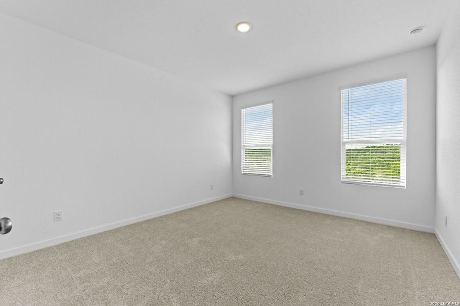 Spacious, unfurnished interior of a new home in Waterwheel, San Antonio (Image 24).