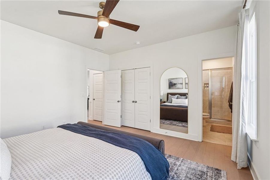 Furnished interior view inside a new home in Fireside Farms, Dawsonville (Image 8).