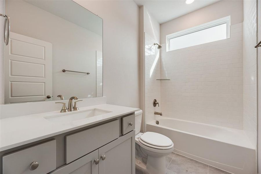 Furnished interior view inside a new home in Creekside of Crowley, Crowley (Image 11). Furnished interior view inside a new home in Creekside of Crowley, Crowley (Image 11).