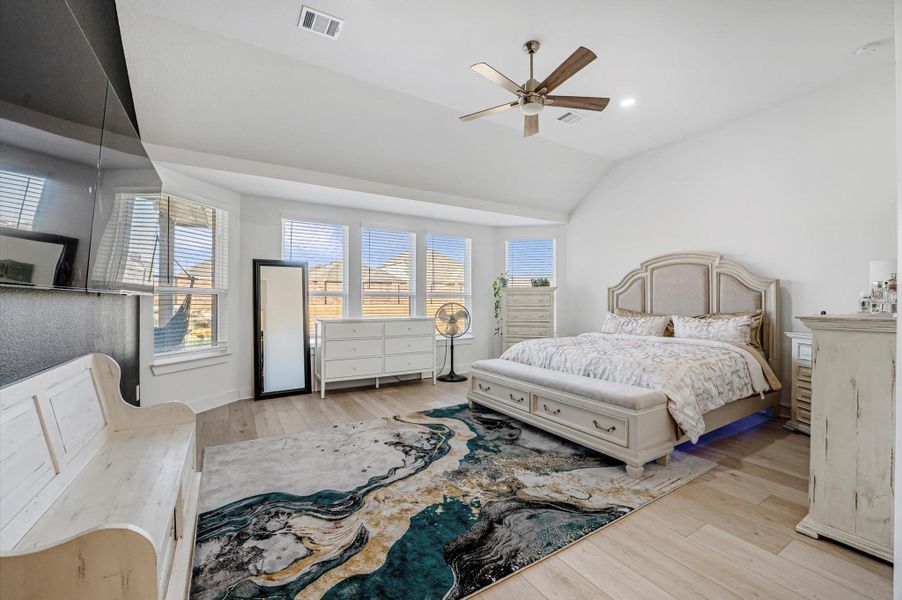 20x18 Primary opens to swimming pool and fire pits.