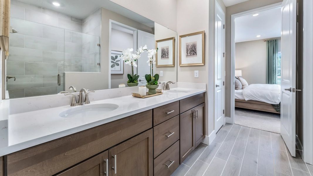 En-suite bathroom with dual-sink vanity