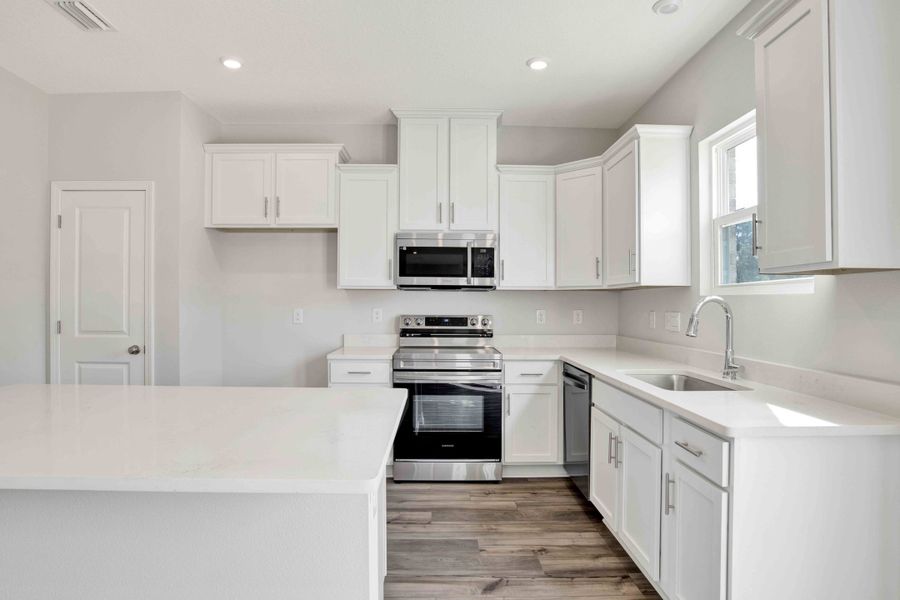 Representative furnished interior of a home built from the Sycamore by Maronda Homes in Coastal Communities, Edgewater (Image 4).