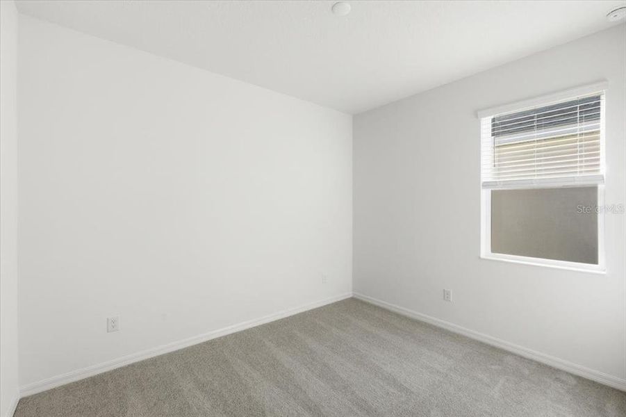 Spacious, unfurnished interior of a new home in Tarpon Bay, Haines City (Image 14).