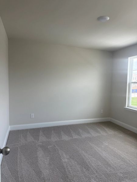 Spacious, unfurnished interior of a new home in Cades Bluff, Lebanon (Image 22).